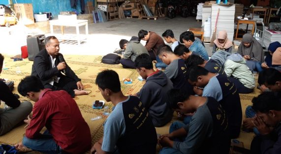 Berlangsungnya Kegiatan Pembinaan Spritual Agama Islam